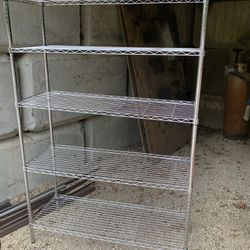 Like New Chrome  Adjustable Rack $45 Cash Pick up in Maltby 