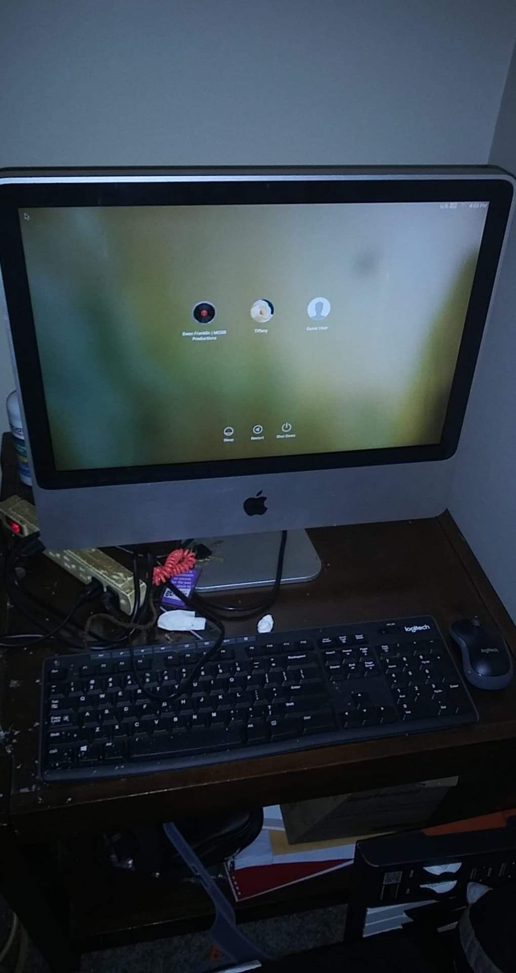 Apple imac computer