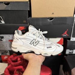 New Balance 1000 White size 9 VNDS 