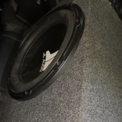 2 JL Audio 12s With An Alpine Amp