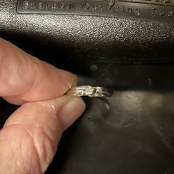 White Gold Diamond Ring 