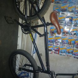 We The People BMX 22 Inch