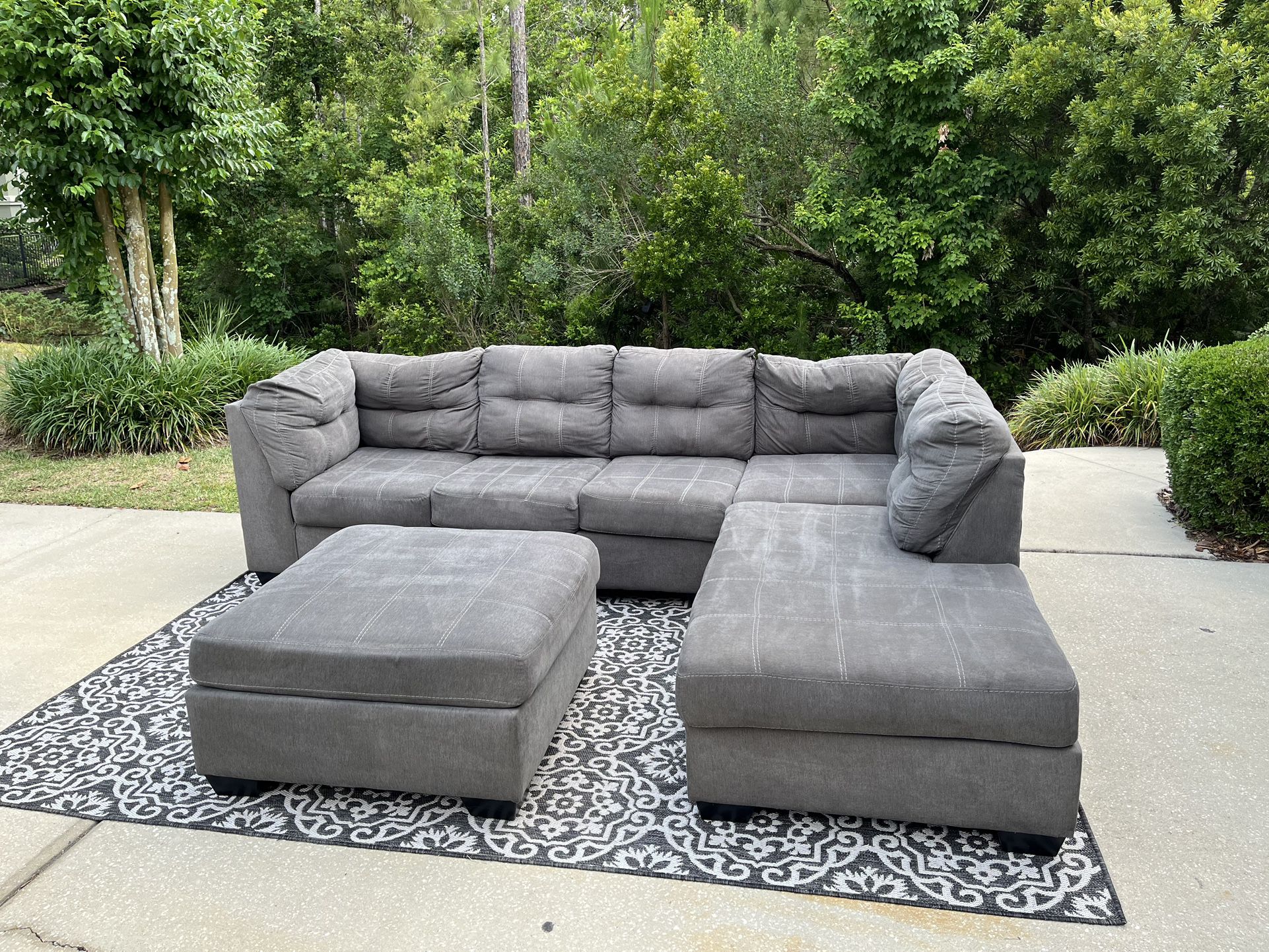 Free Delivery & Install! Comfortable Gray 2 Piece Ashley Furniture Sectional Couch Sofa With Ottoman