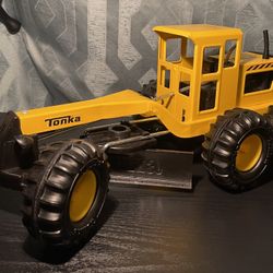 Tonka Steel Road Grader