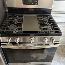 2024 Model Stainless Steel Gas Stove/Oven w/Propane Conversion Kit 
