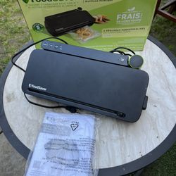 FOODSAVER Vacuum Sealer