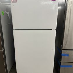 GE GTE22JTNRWW Top Freezer Refrigerator In White 