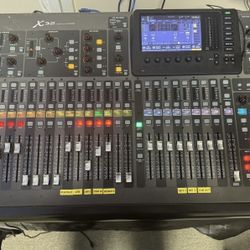 X32 40-channel Digital Mixer