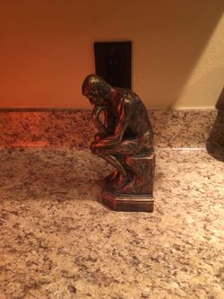 The Thinker Statue - Decor
