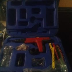 DeWalt Made Powers P 3500