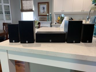 YAMAHA 5-speaker surround sound