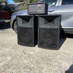 PEAVEY 15" PA Speakers