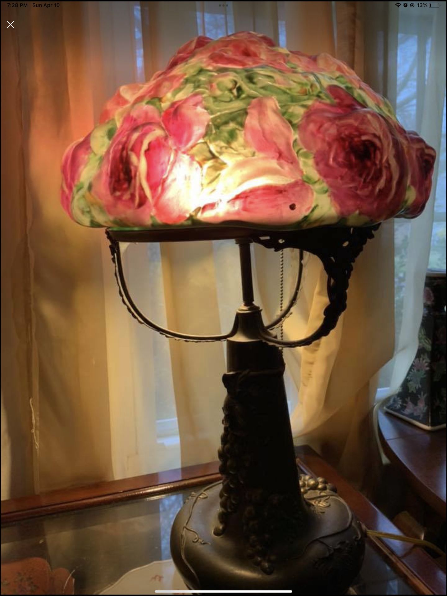 Pairpoint Puffy Rose Bouquet Lamp