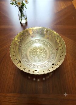 Traditional Brass Decorative bowl – Elegant Indian Décor & Gift