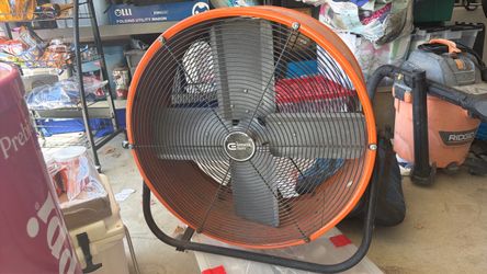 Commercial fan