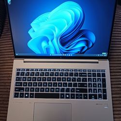 2024 HP EliteBook 16" Laptop Intel Core Ultra 5 135U 16 GB RAM 512 GB SSD 1080P LCD 8K Output Windows 11 Professional 