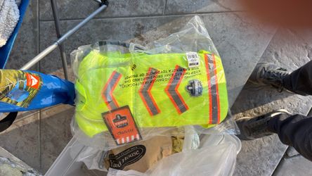 Hydration Pack, 2 ltr, Lime. $25