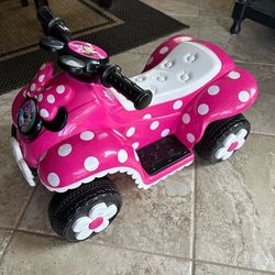 Minnie Mouse Quad
