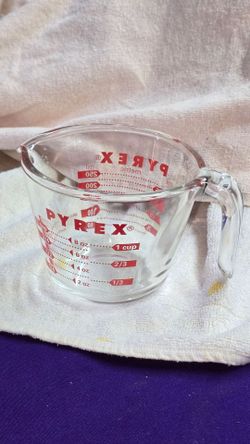 Vintage PYREX Measuring Cup 1 Cup Red Lettering J-Handle USA Metric 250 mL 8 Oz  CR5P076