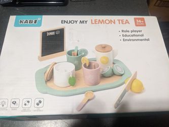 Lemon Tea Wooden Playset