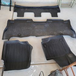 2019 Ford Expedition Floor Mats 