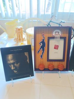 MICHAEL JORDAN 94' 1ST EDITION HC "I, CANT ACCEPT NOT TRYING" WITH RUSS VINTAGE FRAME