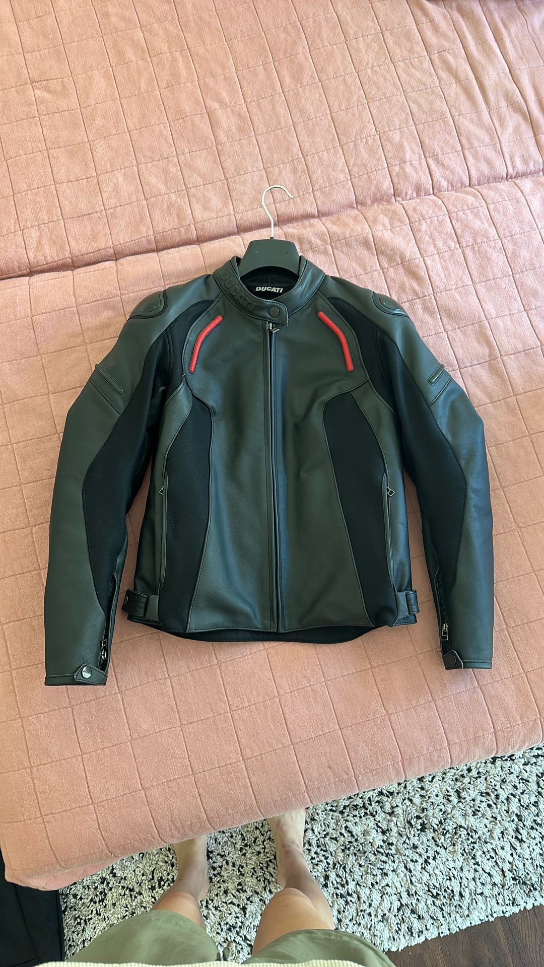 Stealth Ducati Lady Leather Jacket Dainese 46