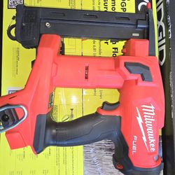Milwaukee Fuel M18 18ga Narrow Crown Stapler Tool Only 