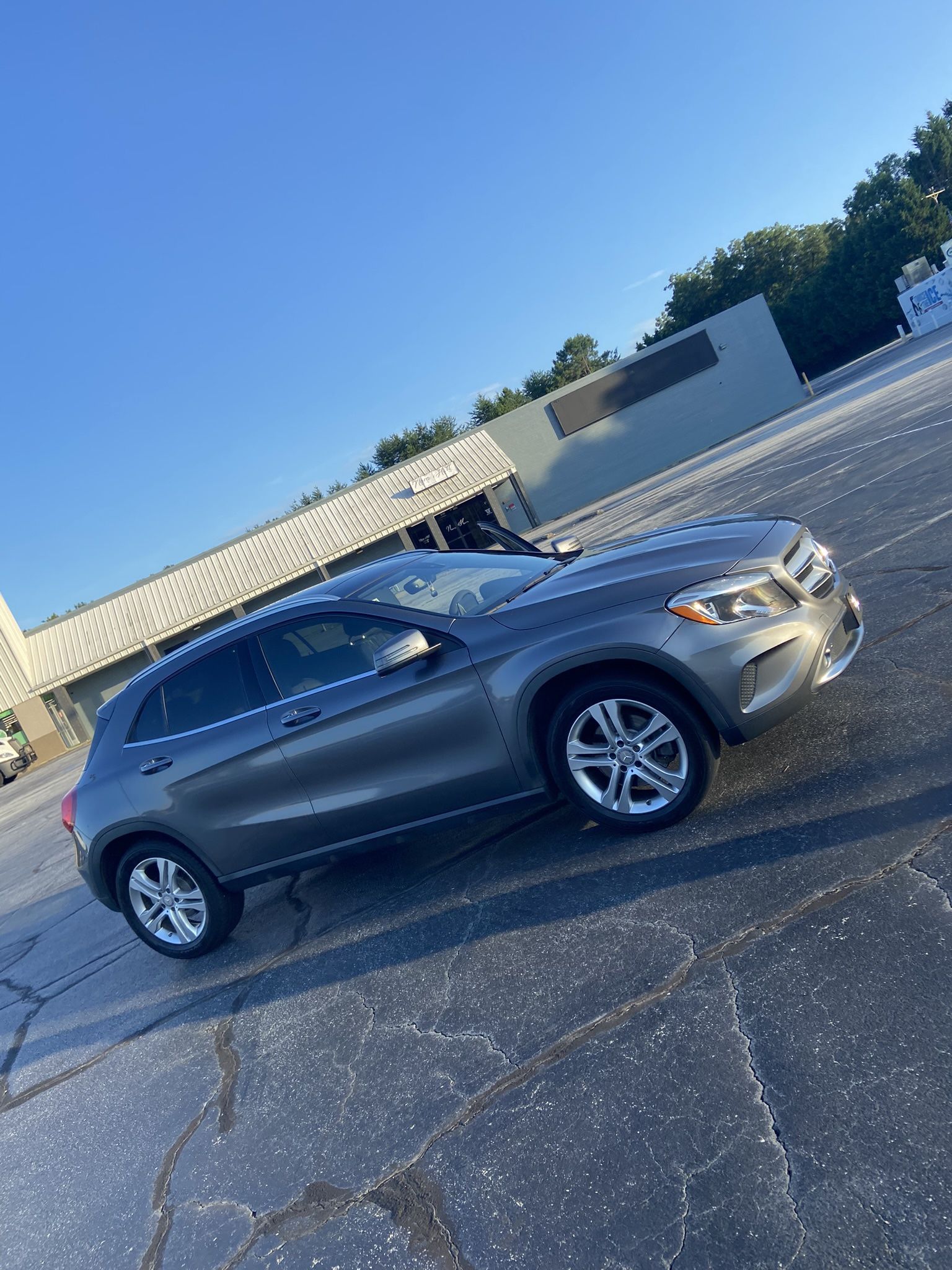 2016 Mercedes-Benz GLA