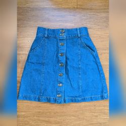 Denim skirt