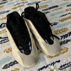 Yeezy Boys Adidas Size 3 