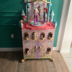 Disney Musical Doll House