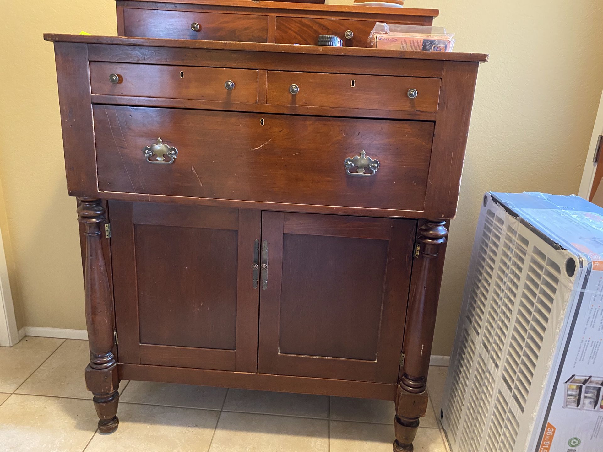 Dresser, Early American Antique