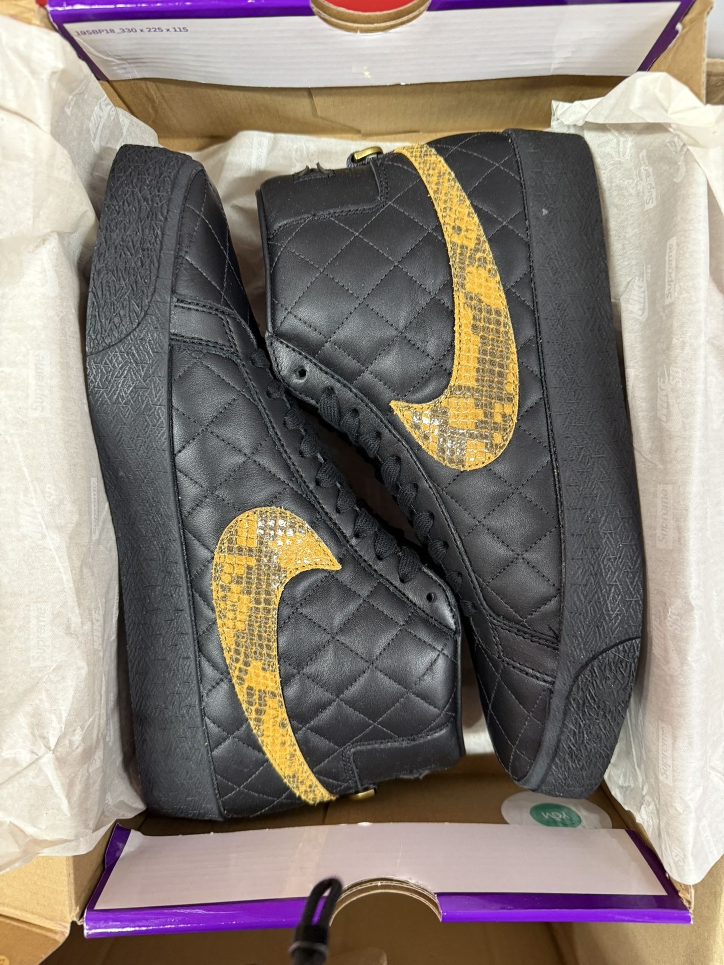 Supreme X Nike SB Blazer Mid