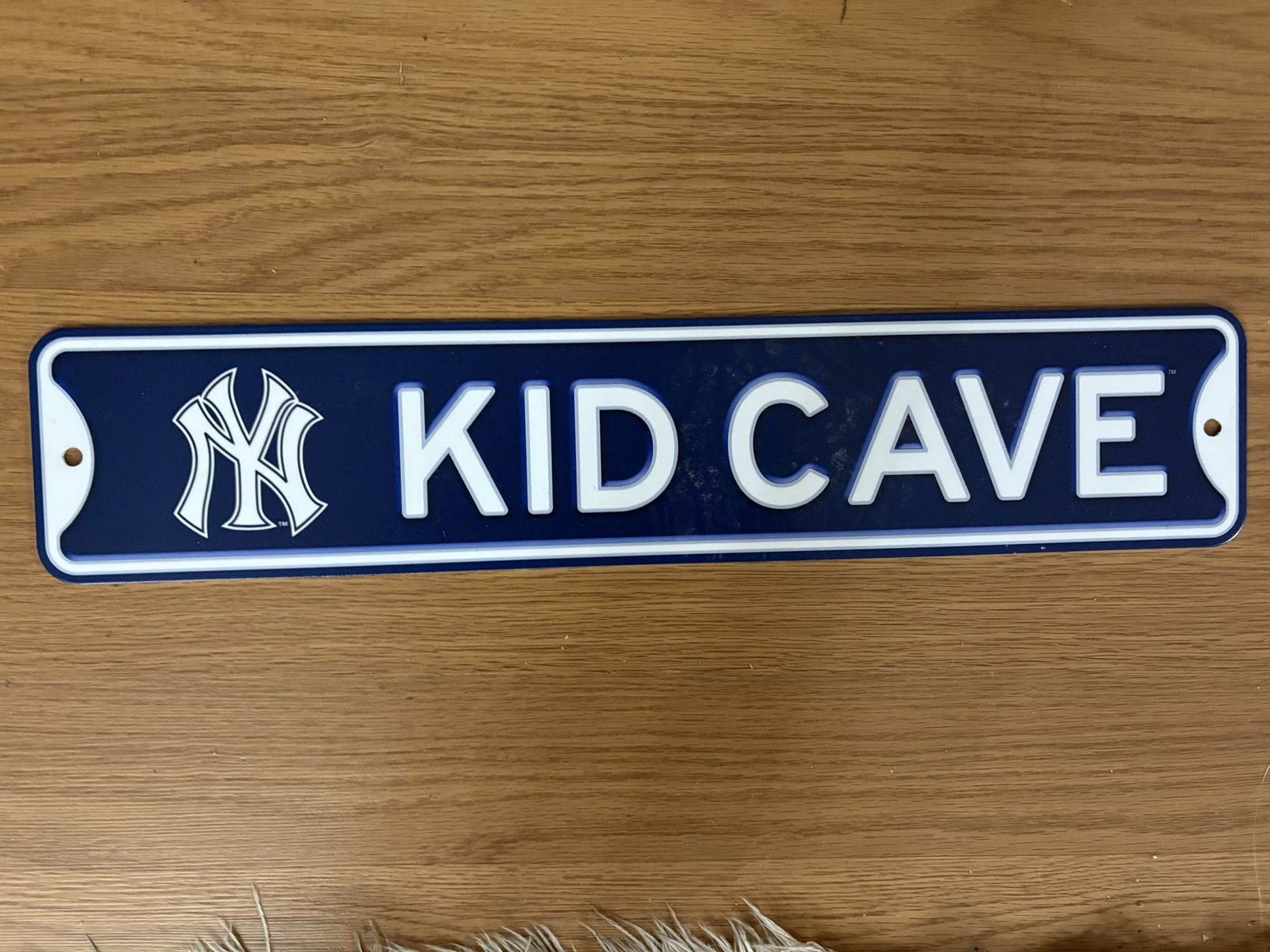 New York Yankees KID CAVE STEEL STREET SIGN 16”x3.25”