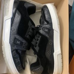 Louis Vuitton Trainer Size 12