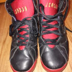 Marvin The Martian Jordan 7 Boys Size 7