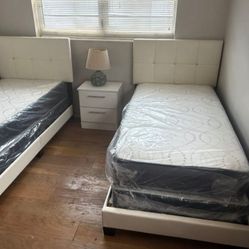 Twin Size Set Bed Frame With MATTRESS Two Beds Set// SET DE Camas Nuevas Individuales Con Mattress 