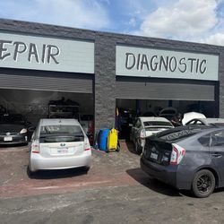 2011 Toyota Prius engine parts parts