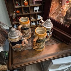 Lot of 4 Vintage Collectible Beer Steins