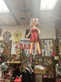 Betty Boop Piñata