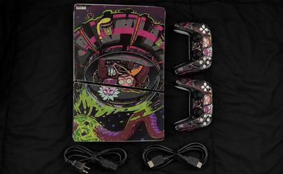 🎮 Custom Rick & Morty PS5 Gaming Bundle –