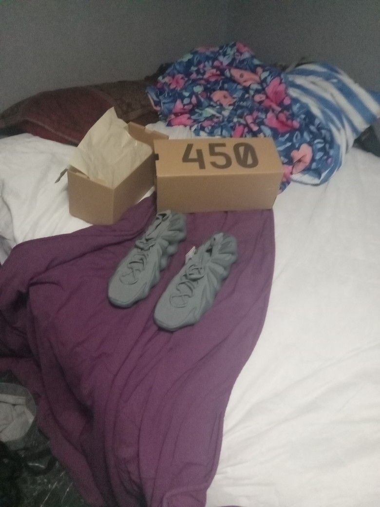 Yeezy 450 Stomar 13.5 Mens Good For Wide Feet Fits Like A 13 Ds Brand New