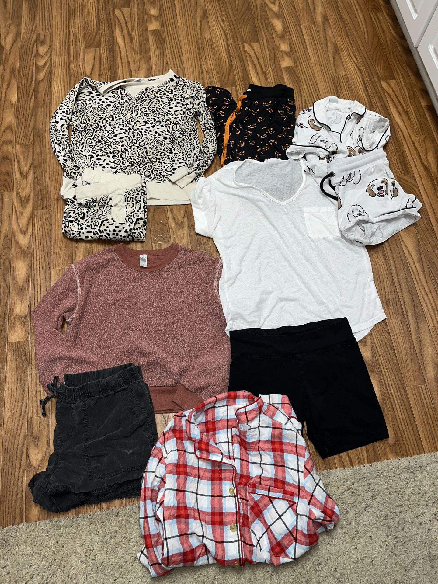 Womens Size Small Clothes 