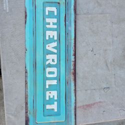New replica tail gate
56' chevy c-10
GM original product