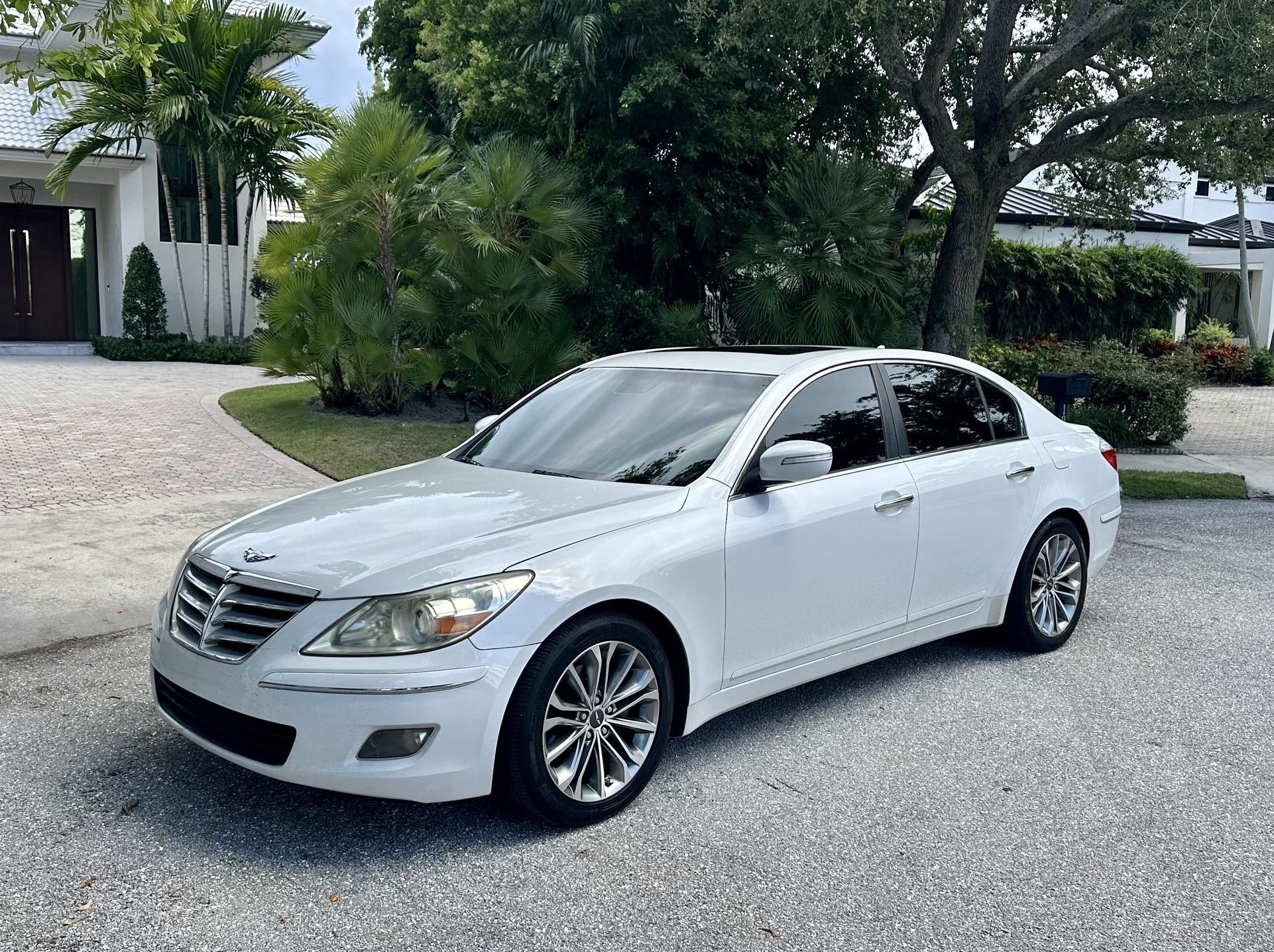 2011 Hyundai Genesis