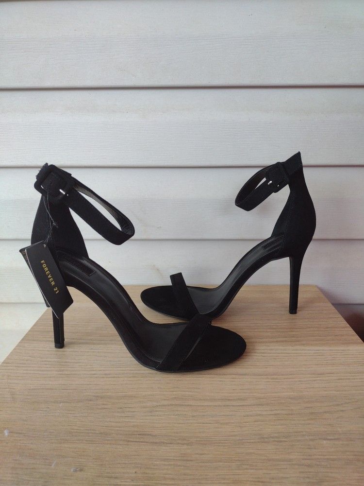 forever 21 black high heels size 10