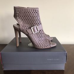 Vince Camuto