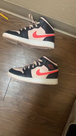 Air Jordan 1s