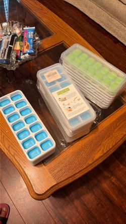 New ICE Trays With Cover/Lid